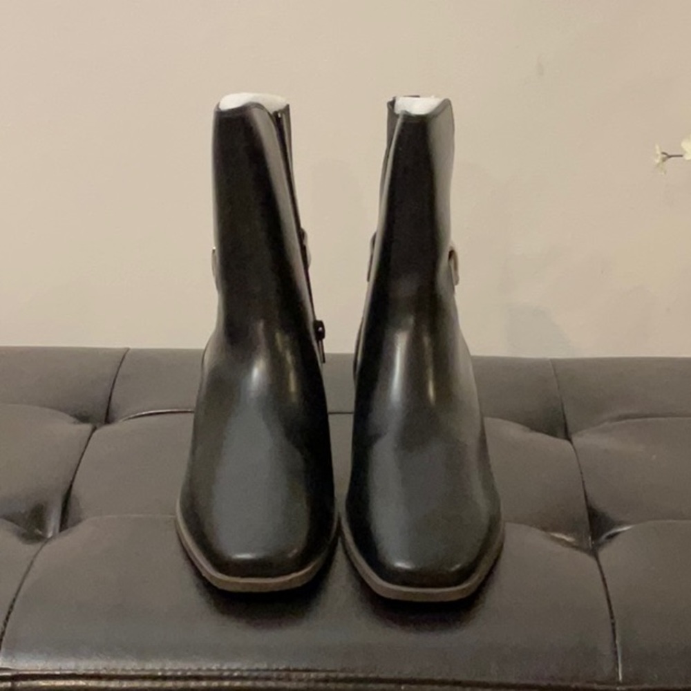 Journee Collection Black Ankle Booties